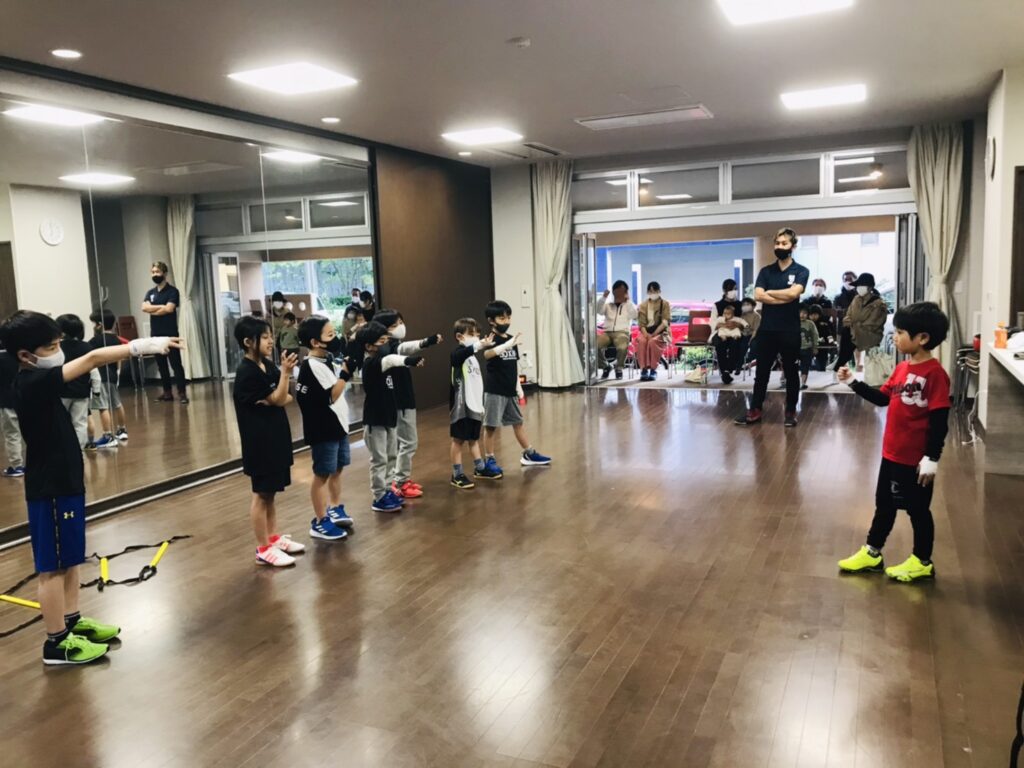 非認知能力 ボクシングの格言 心は熱く 頭は冷静に に迫る Kn Link Boxing Club 千葉 海浜幕張の ボクシング 守るチカラで子どもの安心を育てる